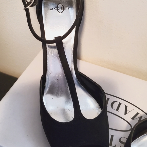 JOEY' O | T - Strap Shoes - Picture 5 of 5